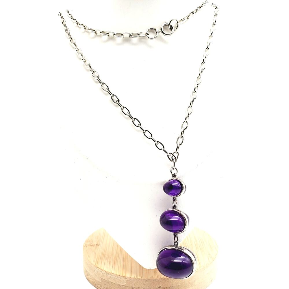 Modernist Purple Pendant Silver Tone Chain Necklace Lucite Acrylic Graduated MCM